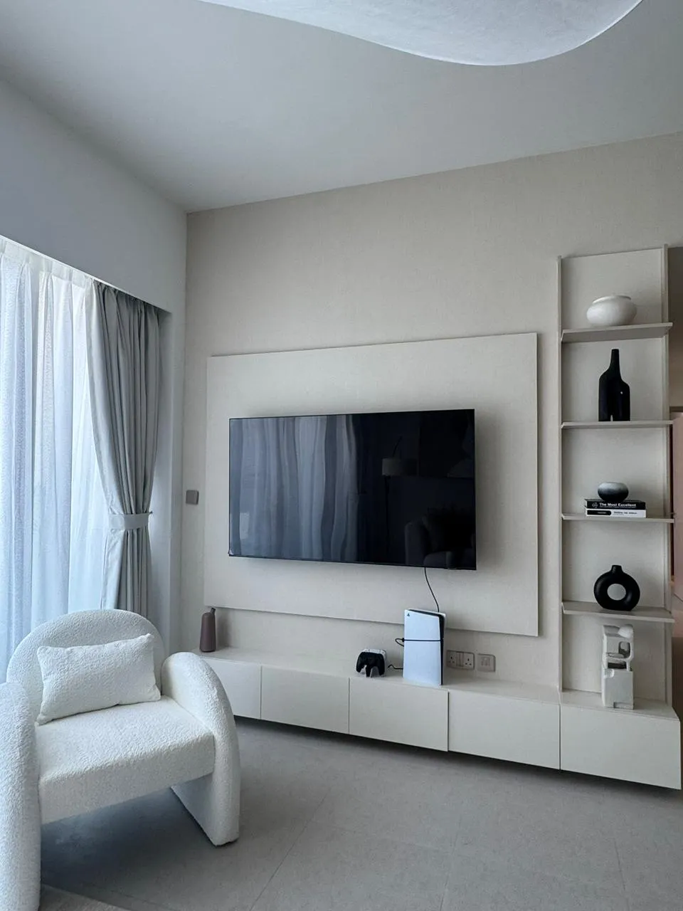 Furnished beachfront apartment in JBR, Dubai